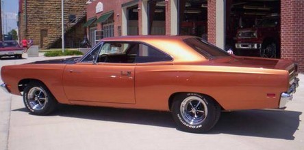 1968 Plymouth Roadrunner Hemi - bronze - real car