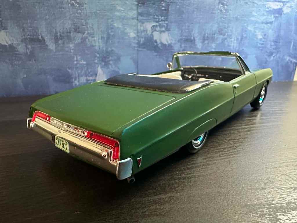 1968 Pontiac Bonneville Convertible rear quarter view.